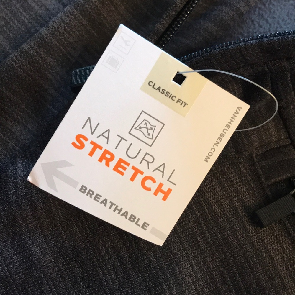 Lightweight Quarter-Zip Sweater - Picture 5 of 5